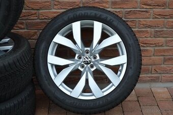 5x112 R20 Zimna sada Org. VW Touareg + 285/45 R20 Gooyear