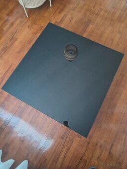 Predám čierny, sklenený konferečný stolík 90x90x30cm
