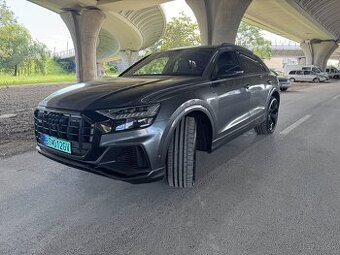 Audi Q8, 60TFSIe