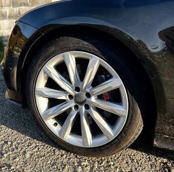Audi Elektróny 5x112 235/45 R19 Zimné pneumatiky