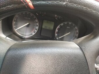 Škoda Octavia 2 1.6 benzin