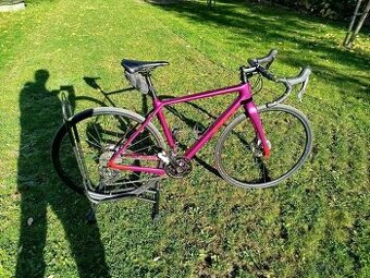 Cestný karbonový bicykel BH