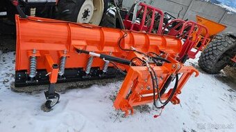 Zetor traktorova snežna radlica( komunalny posýpač)