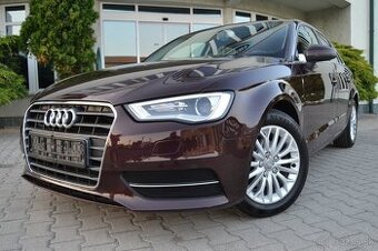 AUDI A3 SPORTBACK, NAVI, XENÓNY, ORIGINÁL 167.210 KM, KOŽA