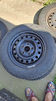 Zimné pneumatiky + disky R15