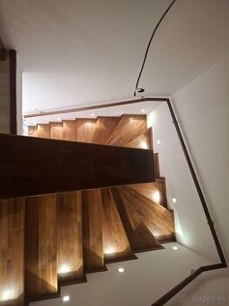 Výroba masivneho a DTD nabytku