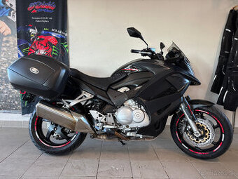 Honda VFR800X CrossRunner