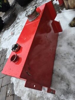 Hydraulická nádrž