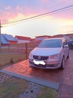 Volkswagen Touran 2.0
