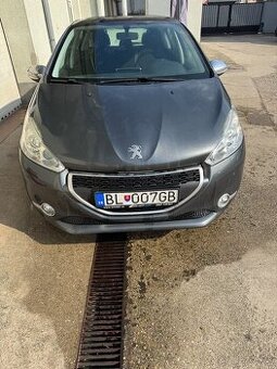 PEUGEOT 208 1,2 BENZIN 2013 / URBAN SOUL / 144743km