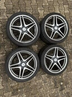 AMG R19 disky 5x112 + letné pneu Pirelli