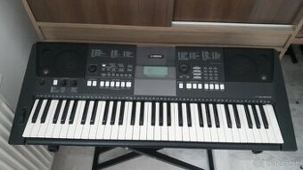 Predám kláves yamaha psr 423