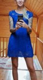 modré krajkové čipkové šaty