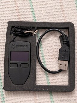 Trezor one black
