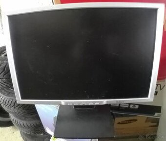 LCD monitor Belinea 19" 1925 S1W chyba: zelený obraz