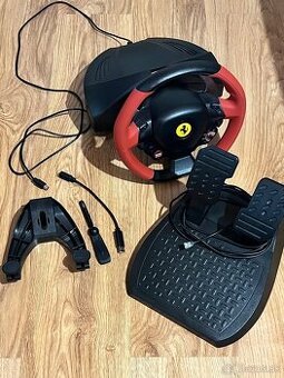 Volant Thrustmaster Ferrari 458 Spider pre Xbox One, One X,