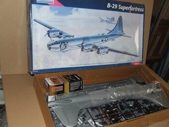 model B-29 A  1:48