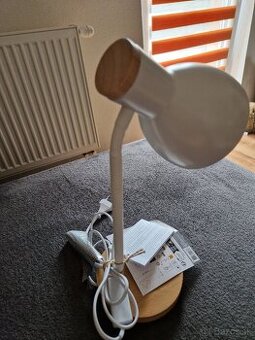 Predám nové biele- 2kusy lampy