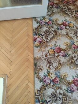 Predám plyšový koberec