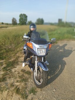 Yamaha xvz 1300 venture royale