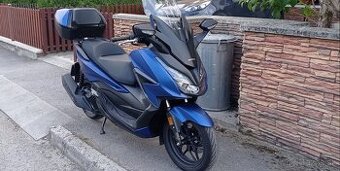 Honda Forza 125