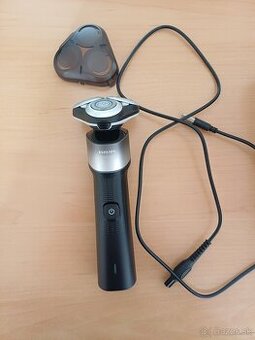 Holiaci strojček PHILIPS 5000X series
