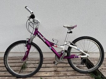 Predám dievčenský bicykel TREK MT220 - 1