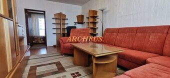 3 IZBOVÝ BYT S BALKÓNOM A ŠPAJZOU, TERNAVSKÁ UL., TREBIŠOV