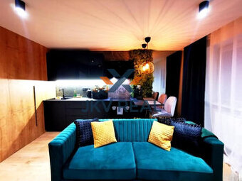 Nadherný luxusný 2 a pol izb. byt na prenájom v centre PD