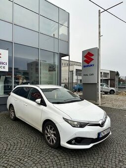 Toyota Auris Touring 1.6, 1.majitel, kúpený na Slovensku