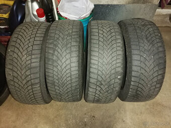 Predam 215/55R17 Zimné