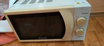 Candy mikrovlnná rúra