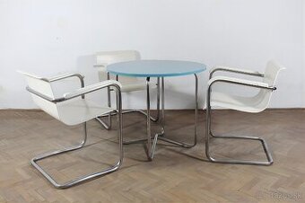 sedenie funkcionalizmus,Hana Kučerová Záveská