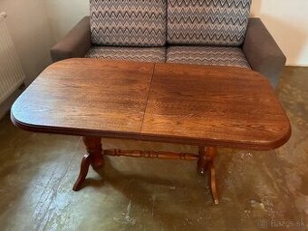 Konferencny stolik roztshovaci