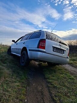 Skoda Octavia 4x4 na diely