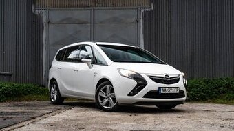 Opel Zafira Tourer 1.4 Benzín + LPG