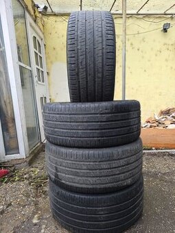 Ponúkame 4 letné pneumatiky Barum Bravuris 255/45 R20