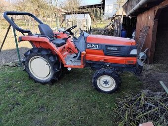 Kubota Grandel GL220