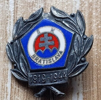 Odznak, odznaky- Slovenský štát. Staré športové odznaky.