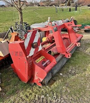 Mulčovač 3m kladivkovy  bočný posuv