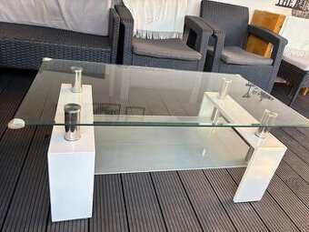 Konferenčný stolík