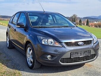Ford Focus 1.8 16V duratec 92kw,r.v.2010,nové STK+servis