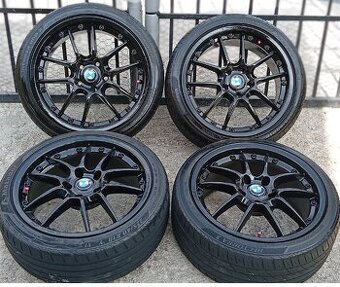 5x120 R18 R-1 disky Et 35 8.5j 72.6mm stred