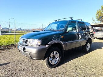 Nissan terrano