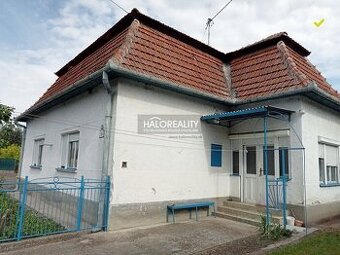 HALO reality - Predaj, rodinný dom Okoličná na Ostrove - EXK