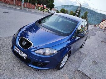 SEAT ALTEA 1.6 75KW 180 000km NOVÁ STK, KLÍMA