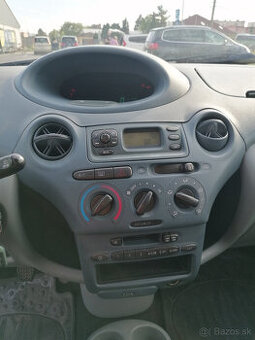 Toyota Yaris 1.0