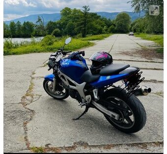 Suzuki SV650