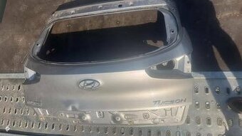 Hyundai Tucson kufrove dvere