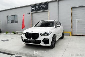 BMW X5 xDriveM50i A/T